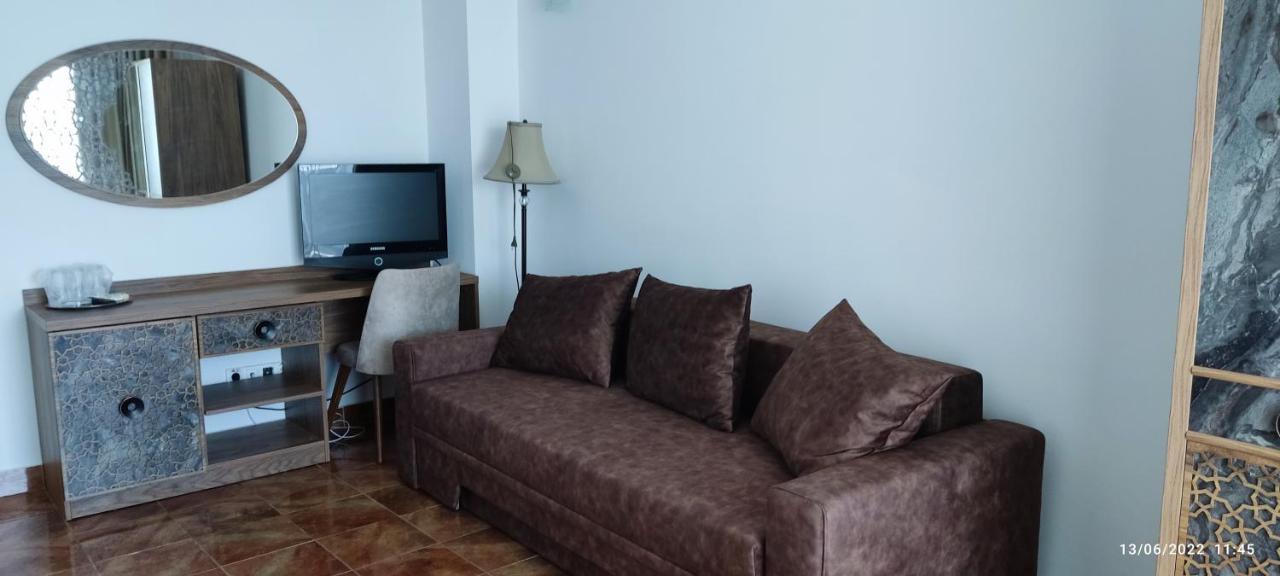 Hotel Florida Mamaia Extérieur photo