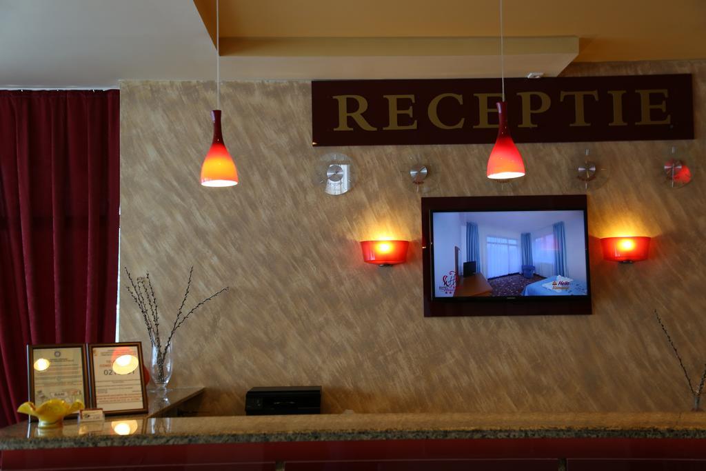 Hotel Florida Mamaia Extérieur photo