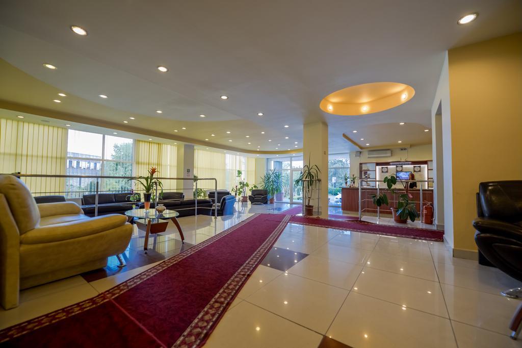 Hotel Florida Mamaia Extérieur photo