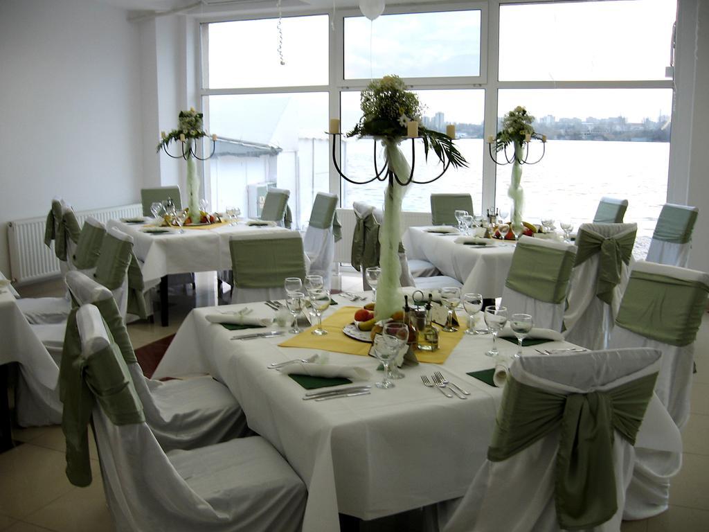 Hotel Florida Mamaia Extérieur photo