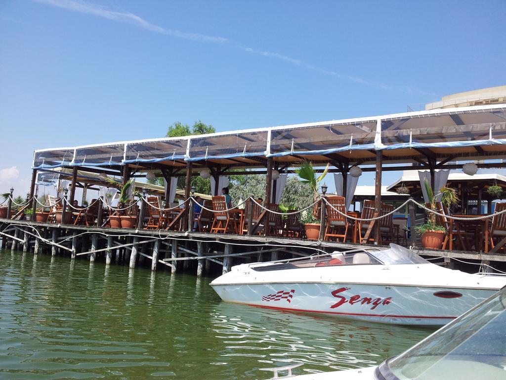 Hotel Florida Mamaia Extérieur photo